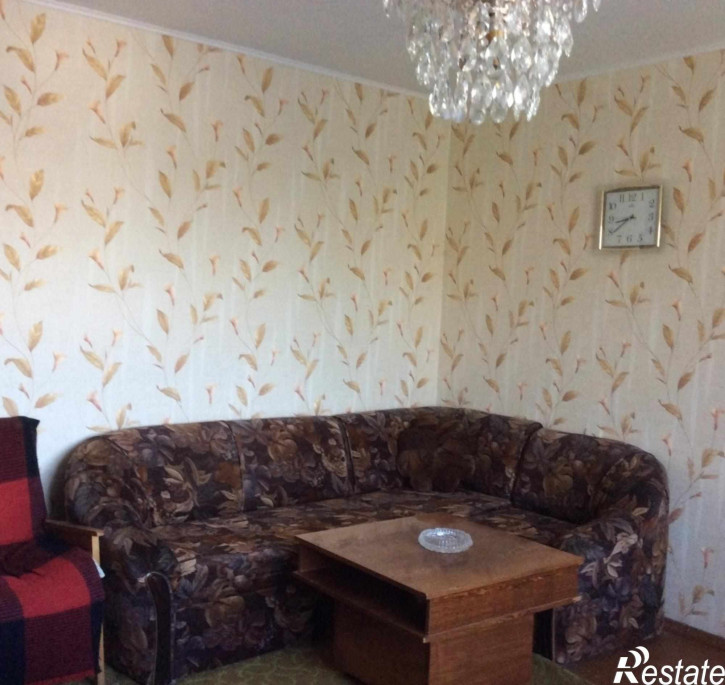 4-комн квартира Строителей пр-кт, 27