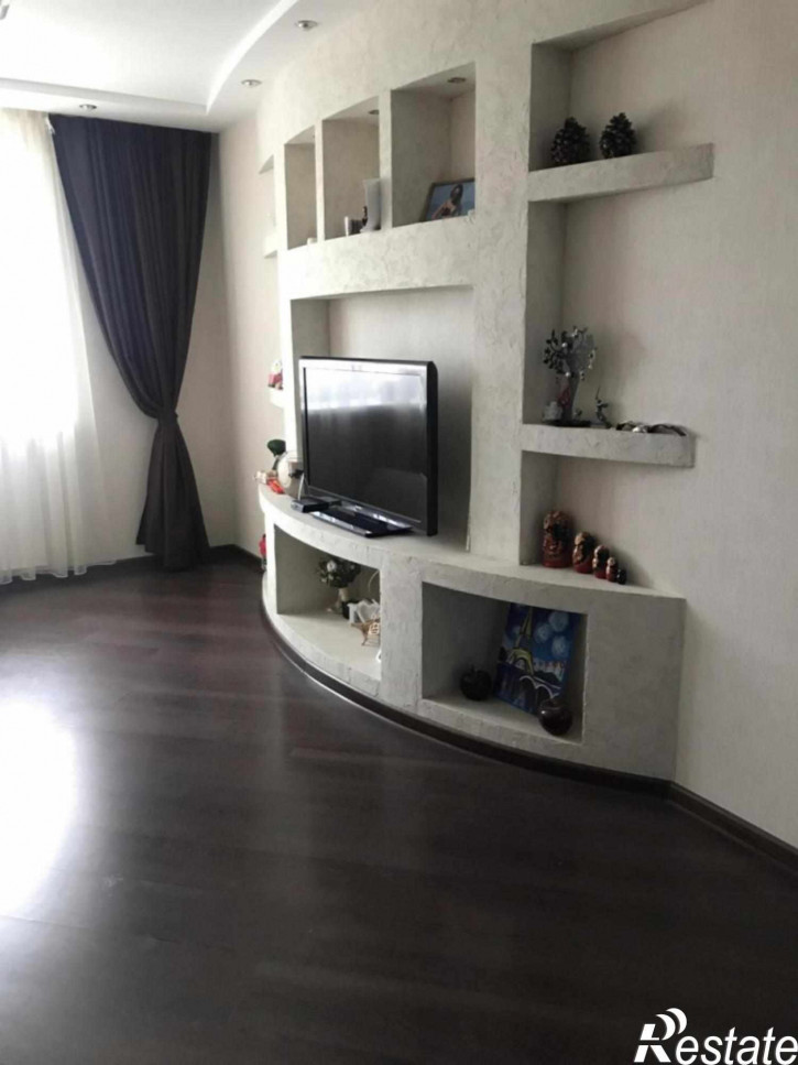 1-комн квартира Строителей пр-кт, 15 Е