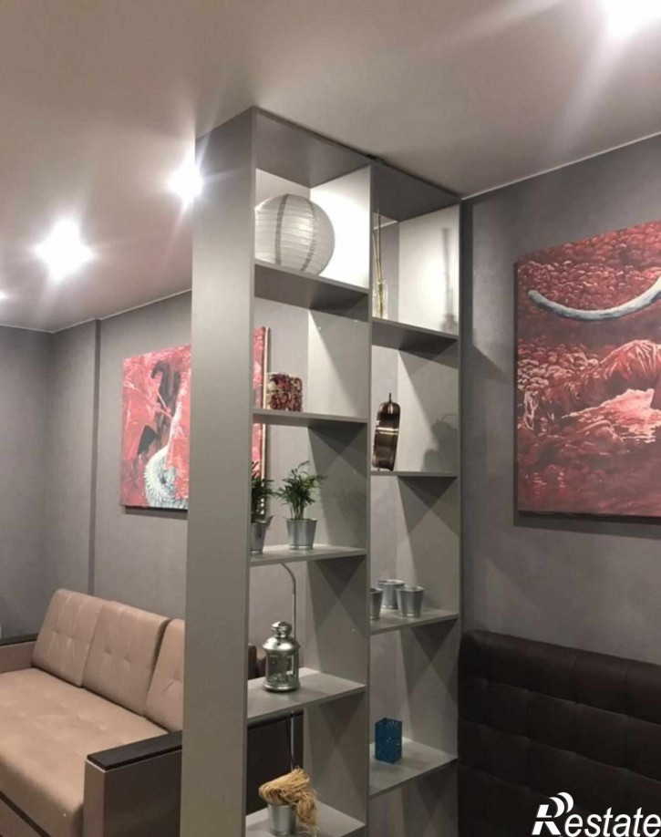1-комн квартира Крайнова ул, 5