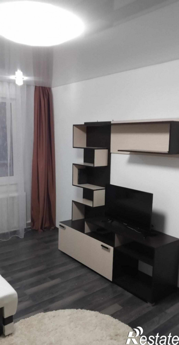 1-комн квартира Лакина ул, 135
