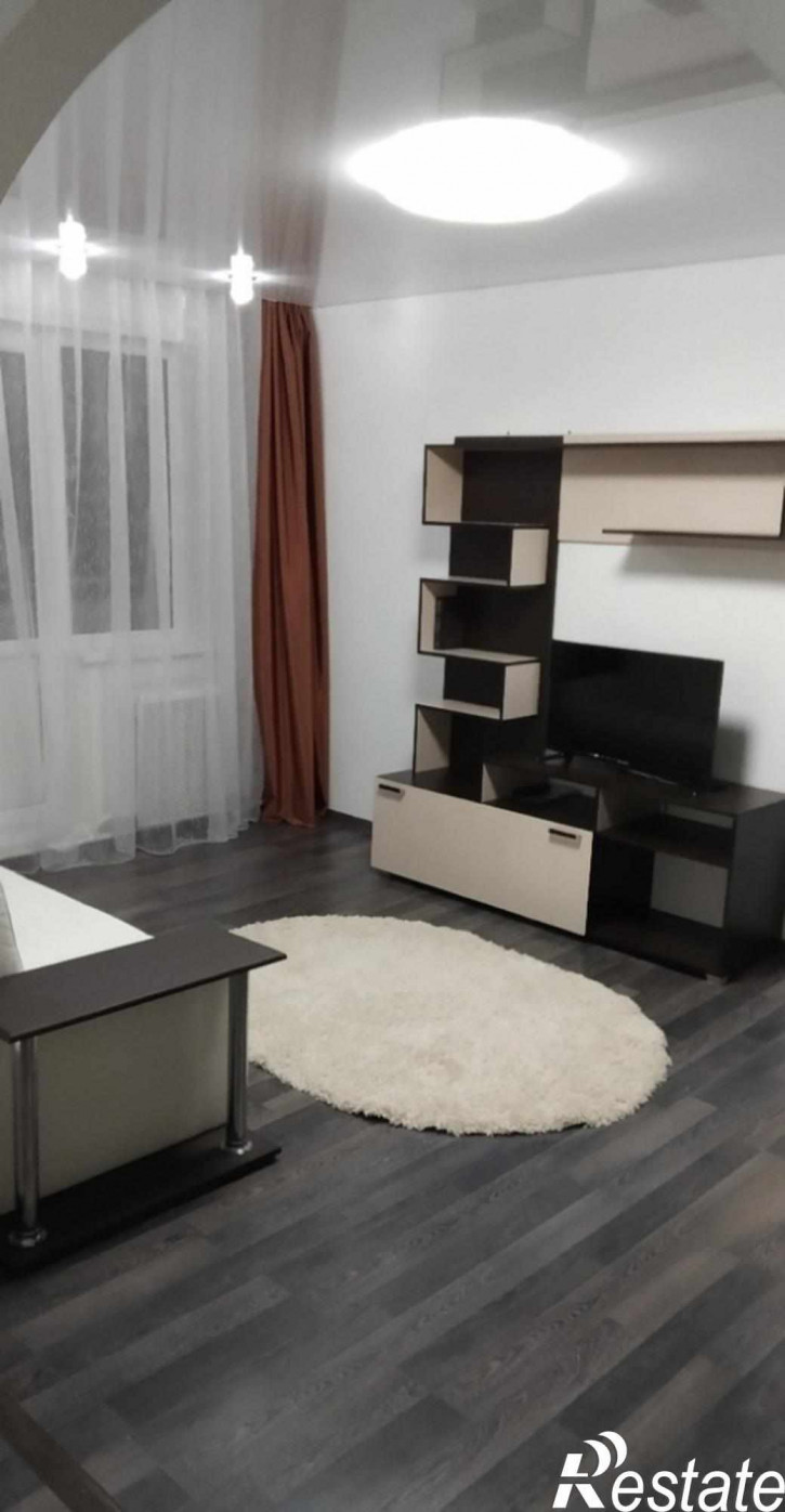 1-комн квартира Лакина ул, 135
