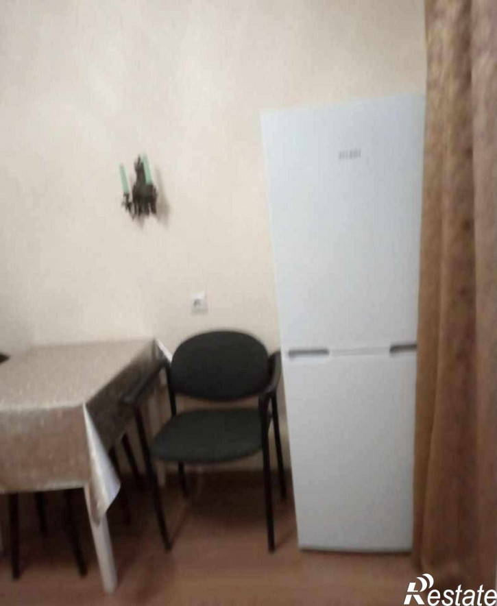 2-комн квартира Институтский городок, 17