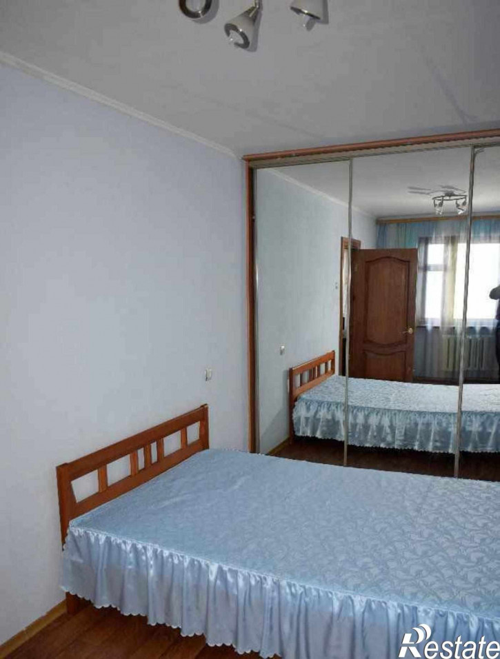 2-комн квартира Строителей пр-кт, 34