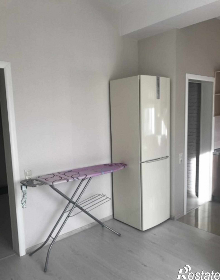 2-комн квартира Горького ул, 76