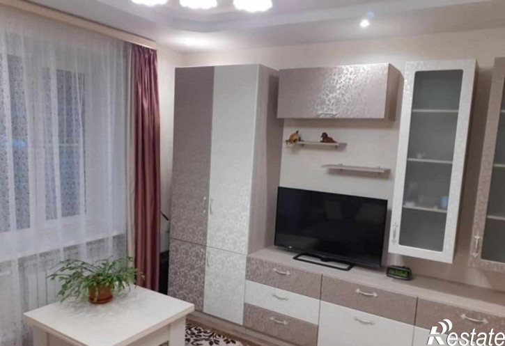 2-комн квартира Стрелецкий городок, 1