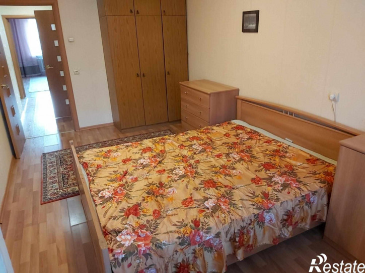 2-комн квартира Комиссарова ул, 4А