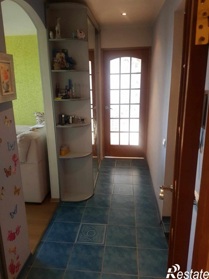 3-комн квартира Строителей пр-кт, 27