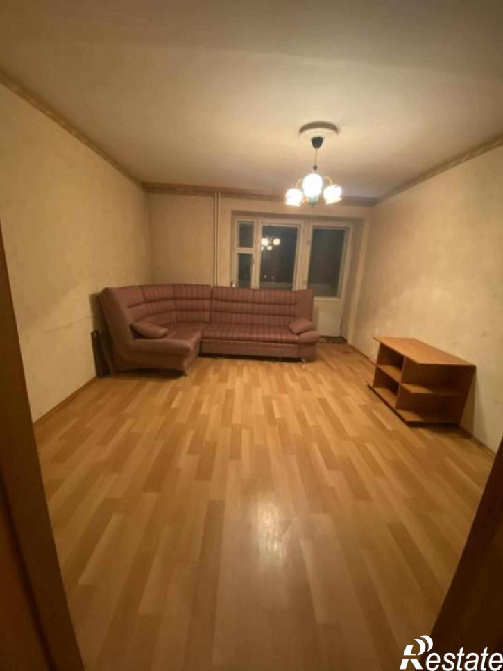 3-комн квартира Диктора Левитана ул, 49