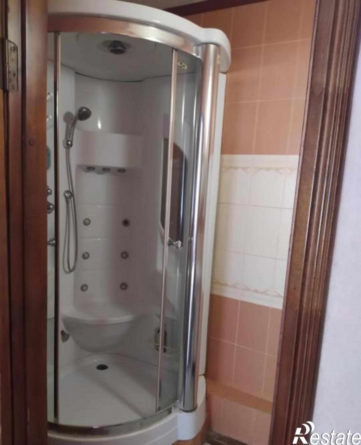 2-комн квартира Горького ул, 79А