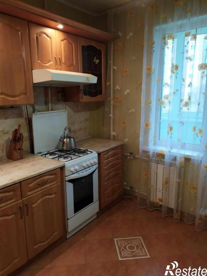 2-комн квартира Безыменского ул, 5А
