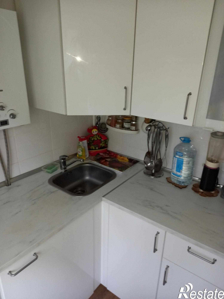 2-комн квартира Ушинского ул, 8