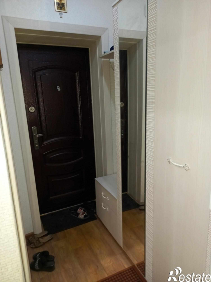 2-комн квартира Ушинского ул, 8