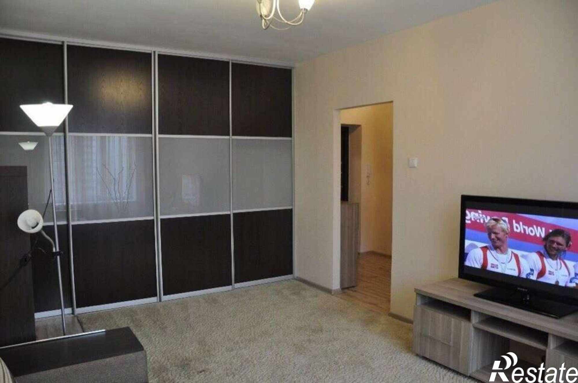 Сдать квартиру за 15 500 рублей на Мориса Тореза улица, 131