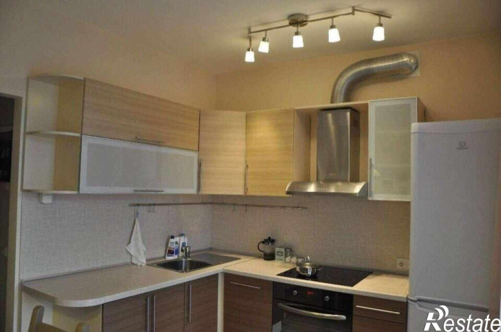 1-комн квартира Мориса Тореза улица, 131