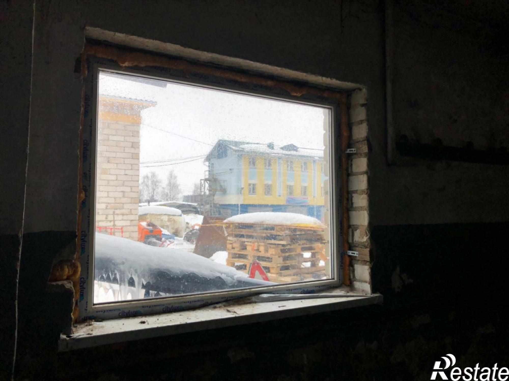 Сдать складское помещение за 25 000 рублей на Волжская 2-я ул, 15