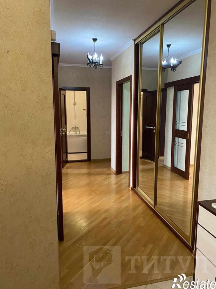 4-комн квартира Нахичевань, Закруткина