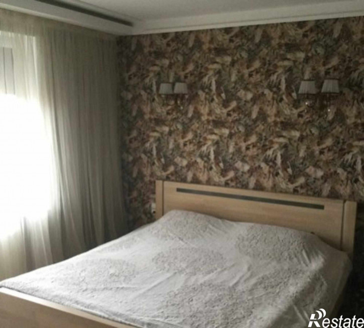 3-комн квартира Колхозная ул, 24в