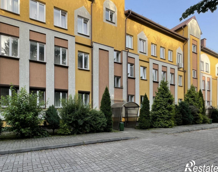 2-комн квартира Осенняя ул, 24