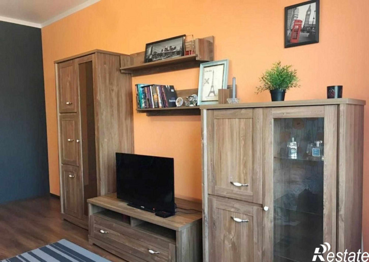 1-комн квартира Аксакова ул, 123