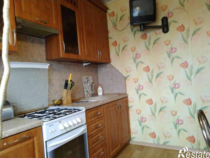 1-комн квартира Подполковника Емельянова ул, 84 а