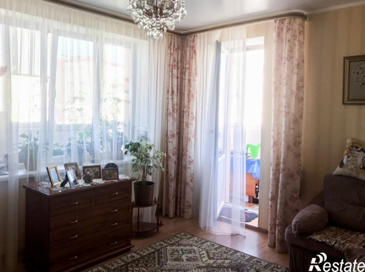 2-комн квартира Аксакова ул, 106
