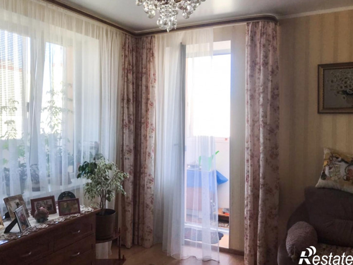 2-комн квартира Аксакова ул, 106
