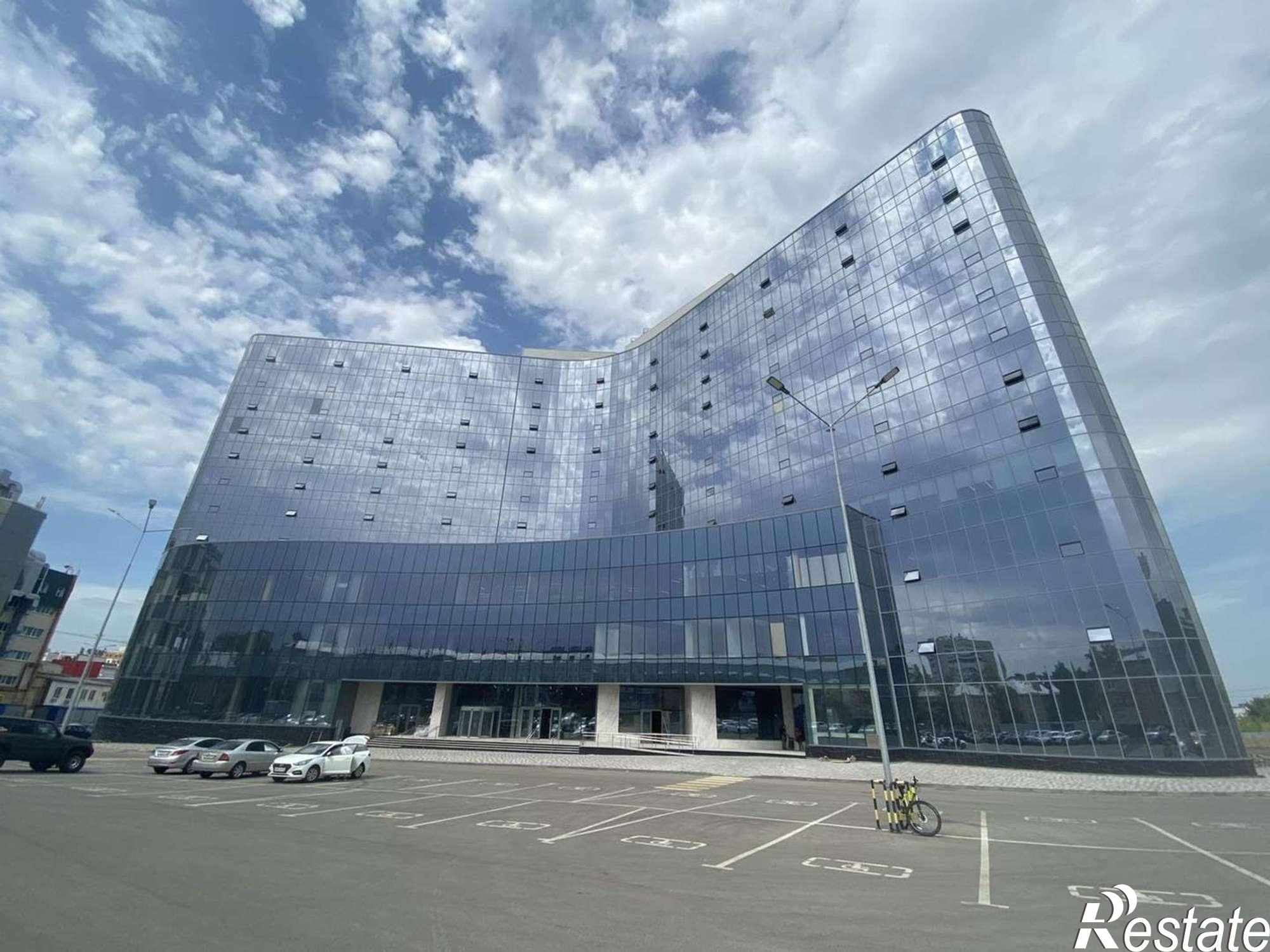Сдать офис, помещение под офис за 184 000 рублей на Московское шоссе, 4к4