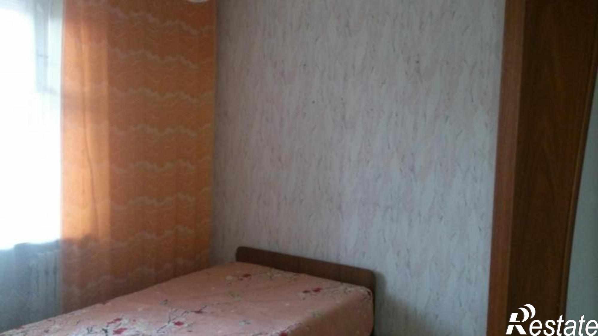 Сдать квартиру за 15 000 рублей на Комиссарова ул, 12А