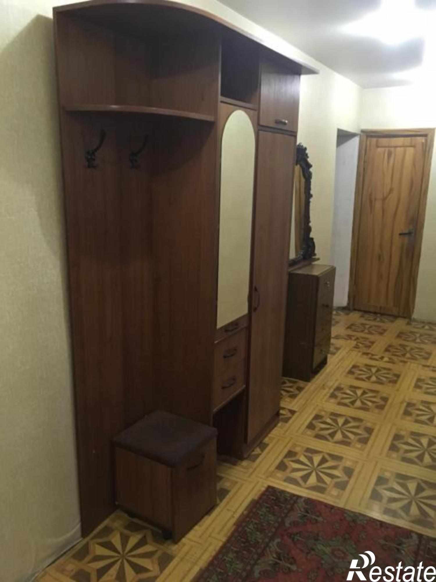 Сдать квартиру за 12 000 рублей на Благонравова ул, 5