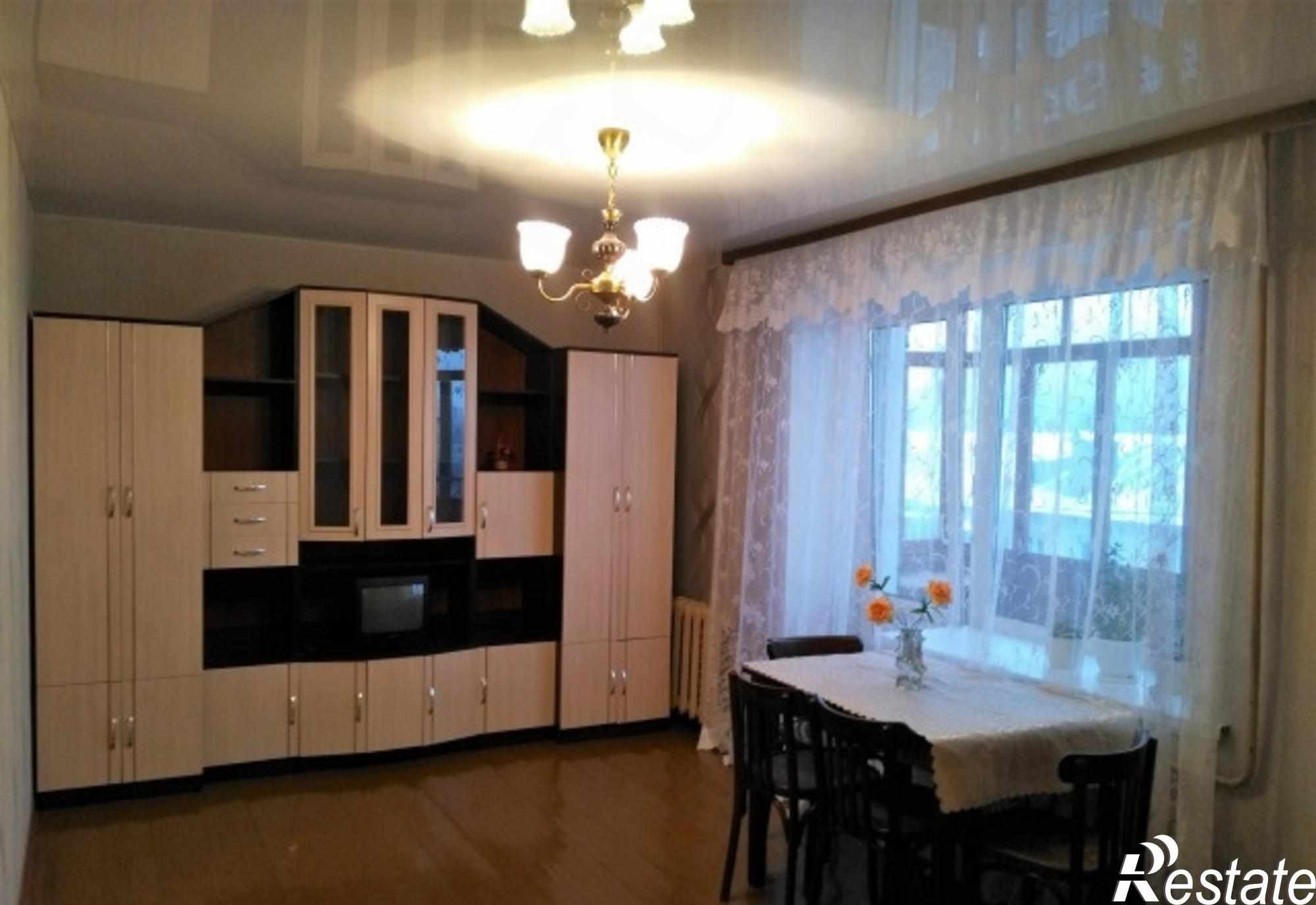 Сдать квартиру за 12 000 рублей на Усти-на-Лабе ул, 1