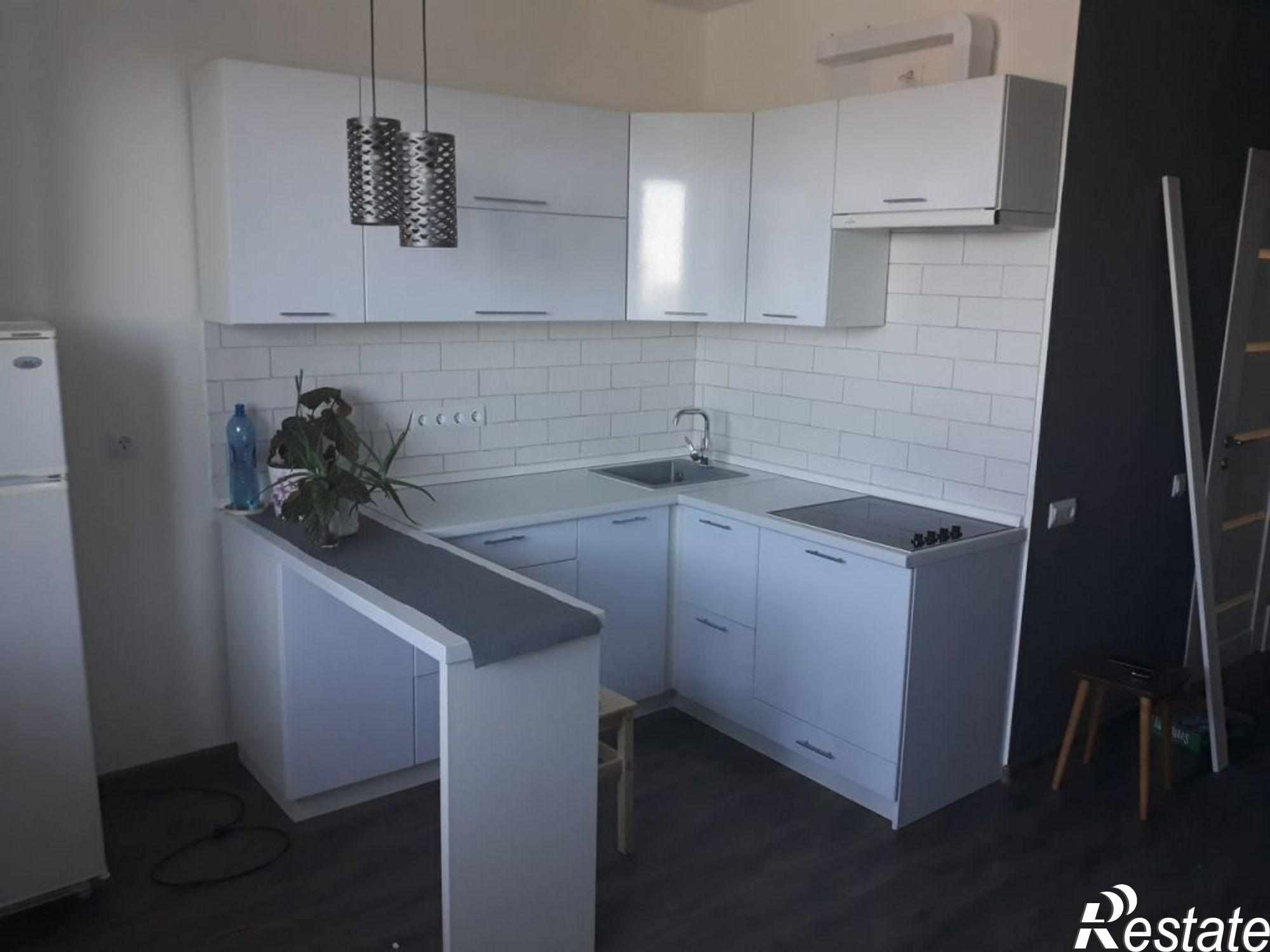 Сдать студию за 24 000 рублей на Кулибина ул, 10