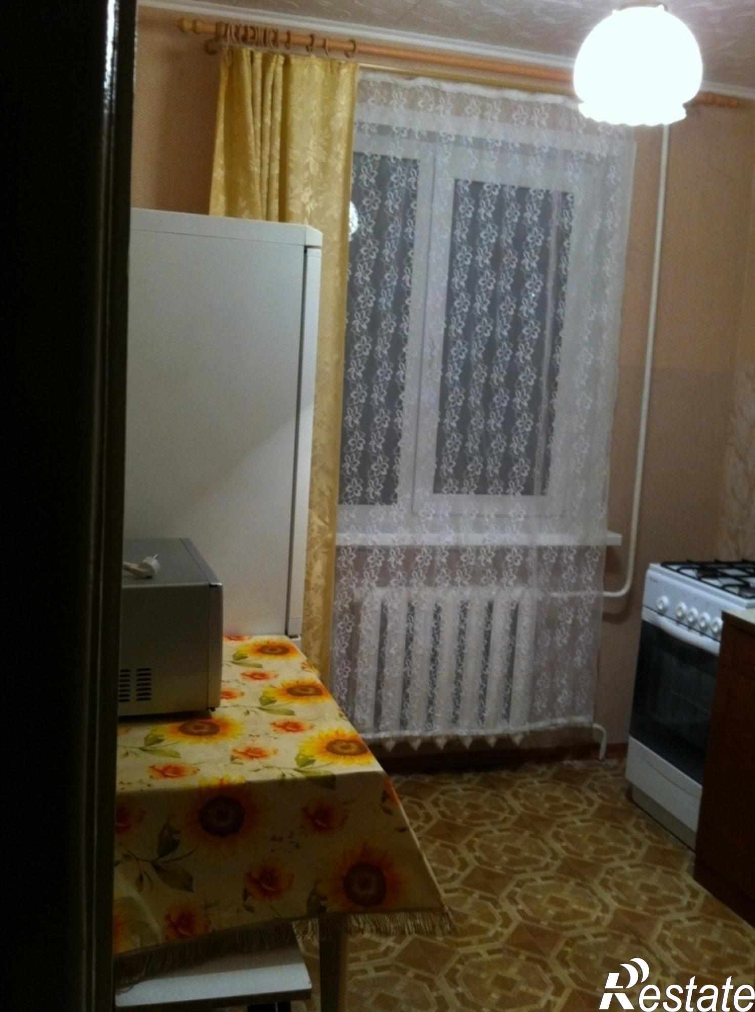 Сдать квартиру за 12 000 рублей на Балакирева ул, 37