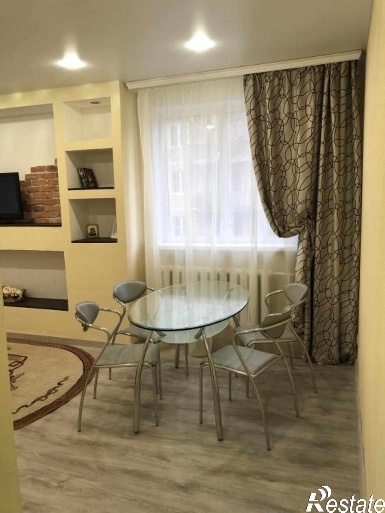 Сдать квартиру за 15 000 рублей на Сурикова ул, 16А