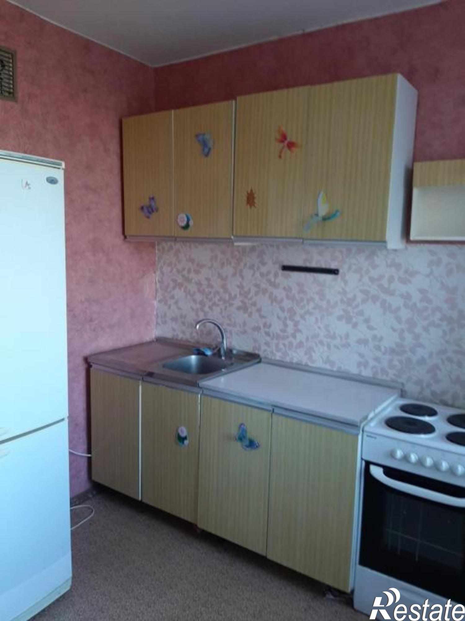 Сдать квартиру за 13 000 рублей на Горького ул, 99