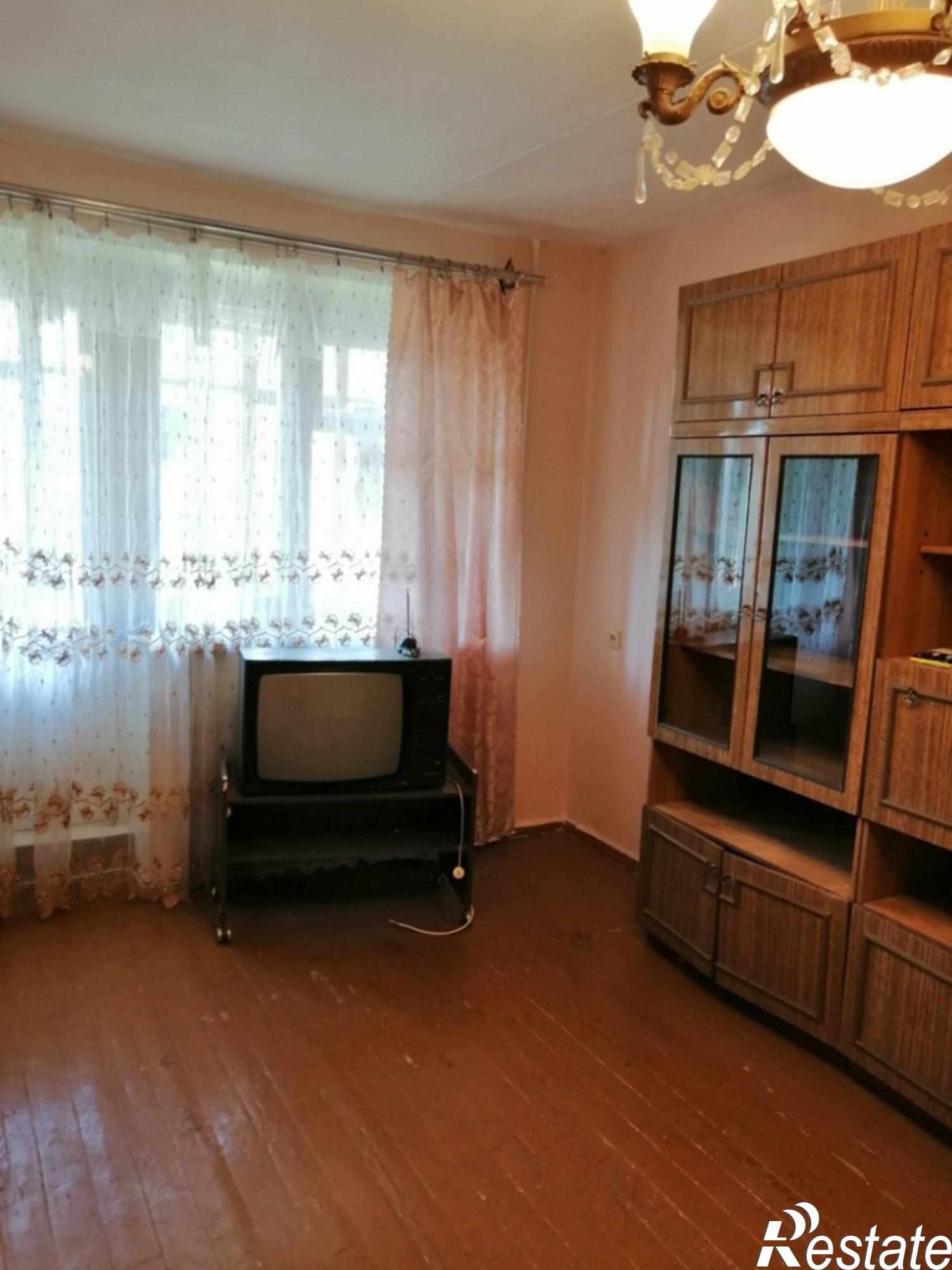 Сдать квартиру за 12 000 рублей на Почаевская ул, 26