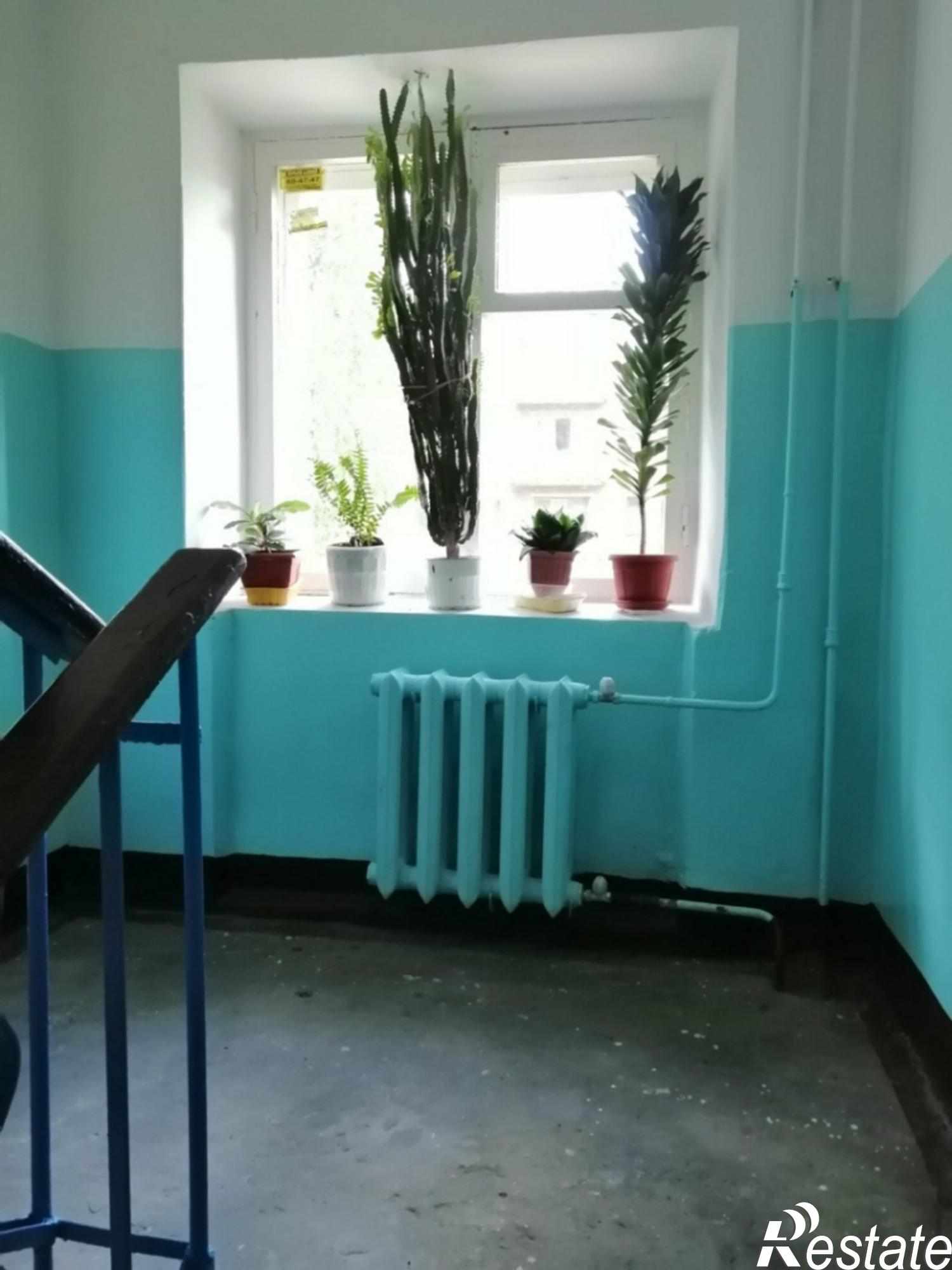 Сдать квартиру за 12 000 рублей на Почаевская ул, 26