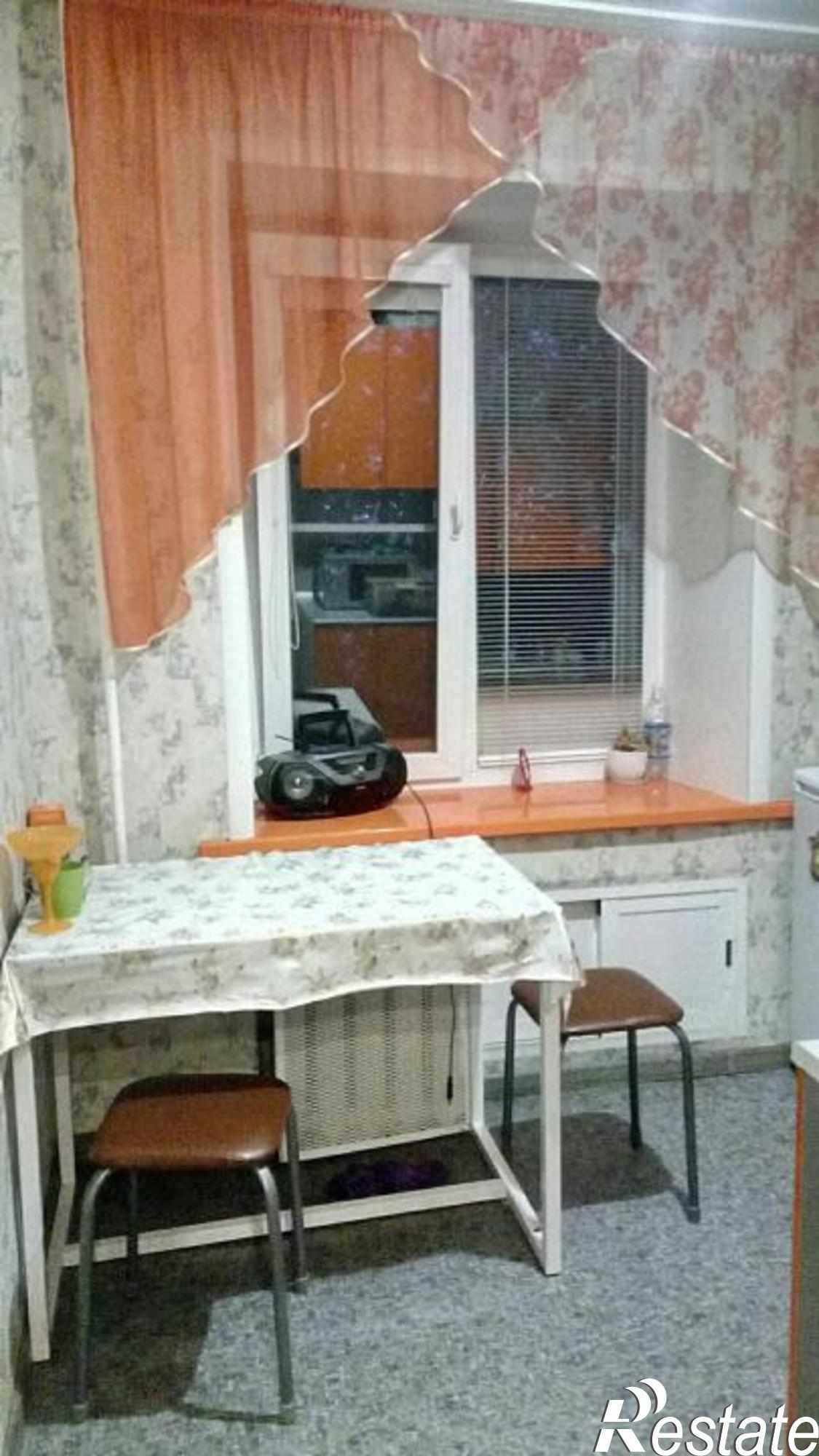 Сдать квартиру за 15 000 рублей на Горького ул, 48