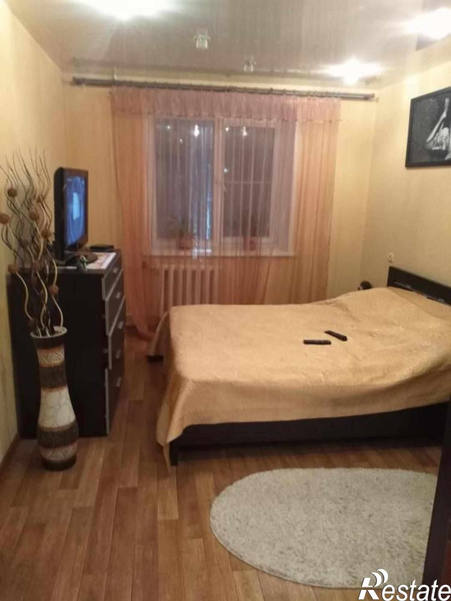 Сдать квартиру за 18 000 рублей на Комиссарова ул, 1Г