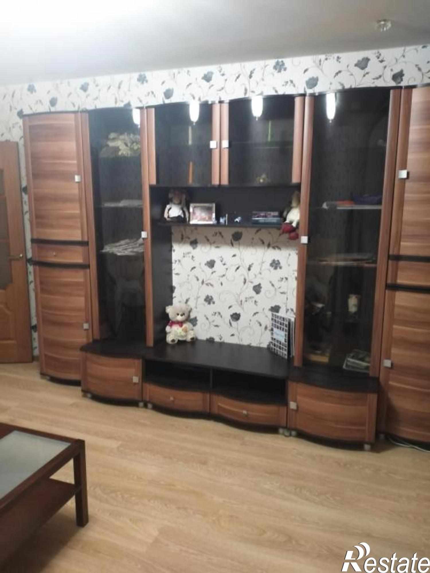 Сдать квартиру за 18 000 рублей на Комиссарова ул, 1Г