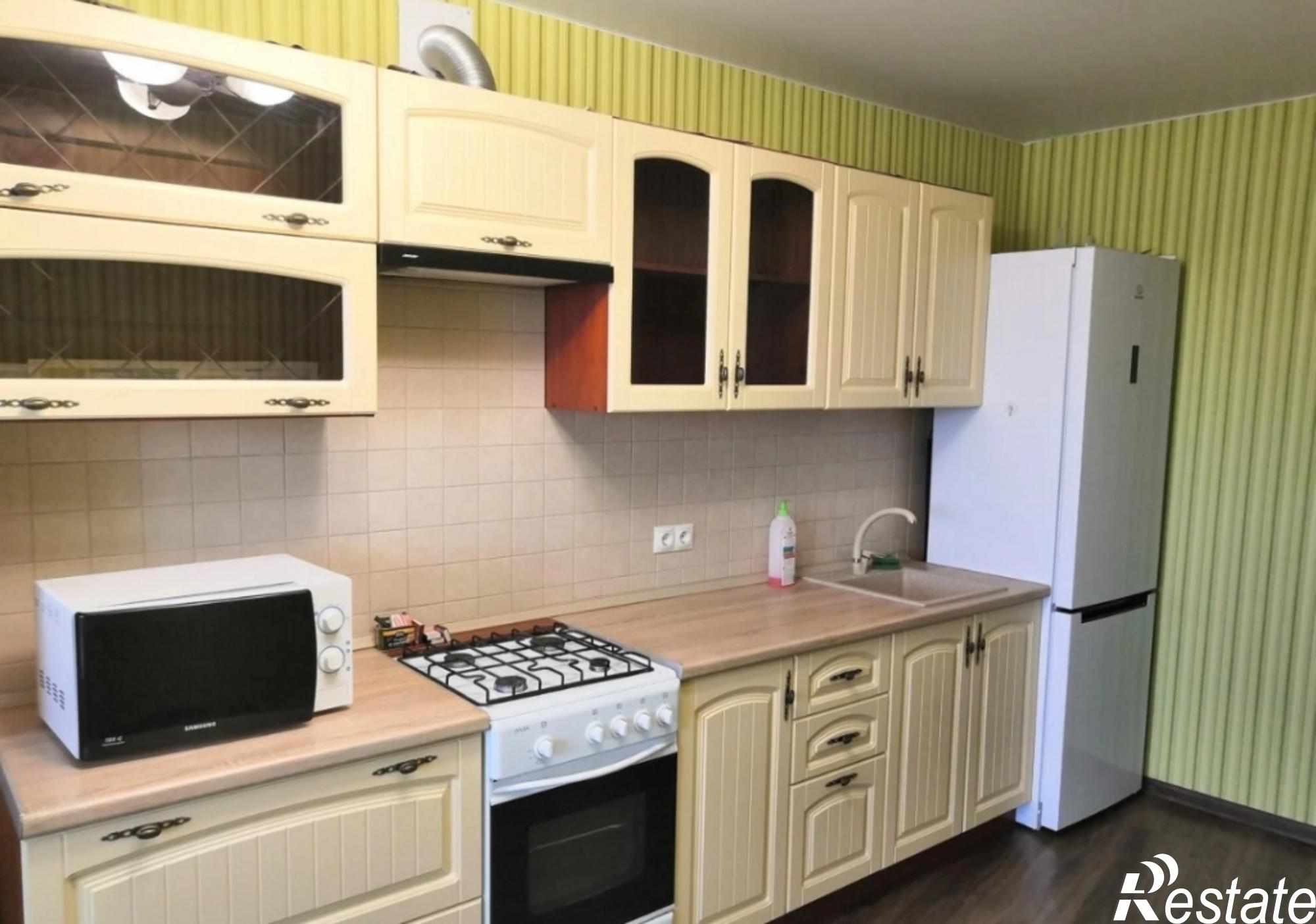 Сдать квартиру за 15 000 рублей на Пугачева ул, 62