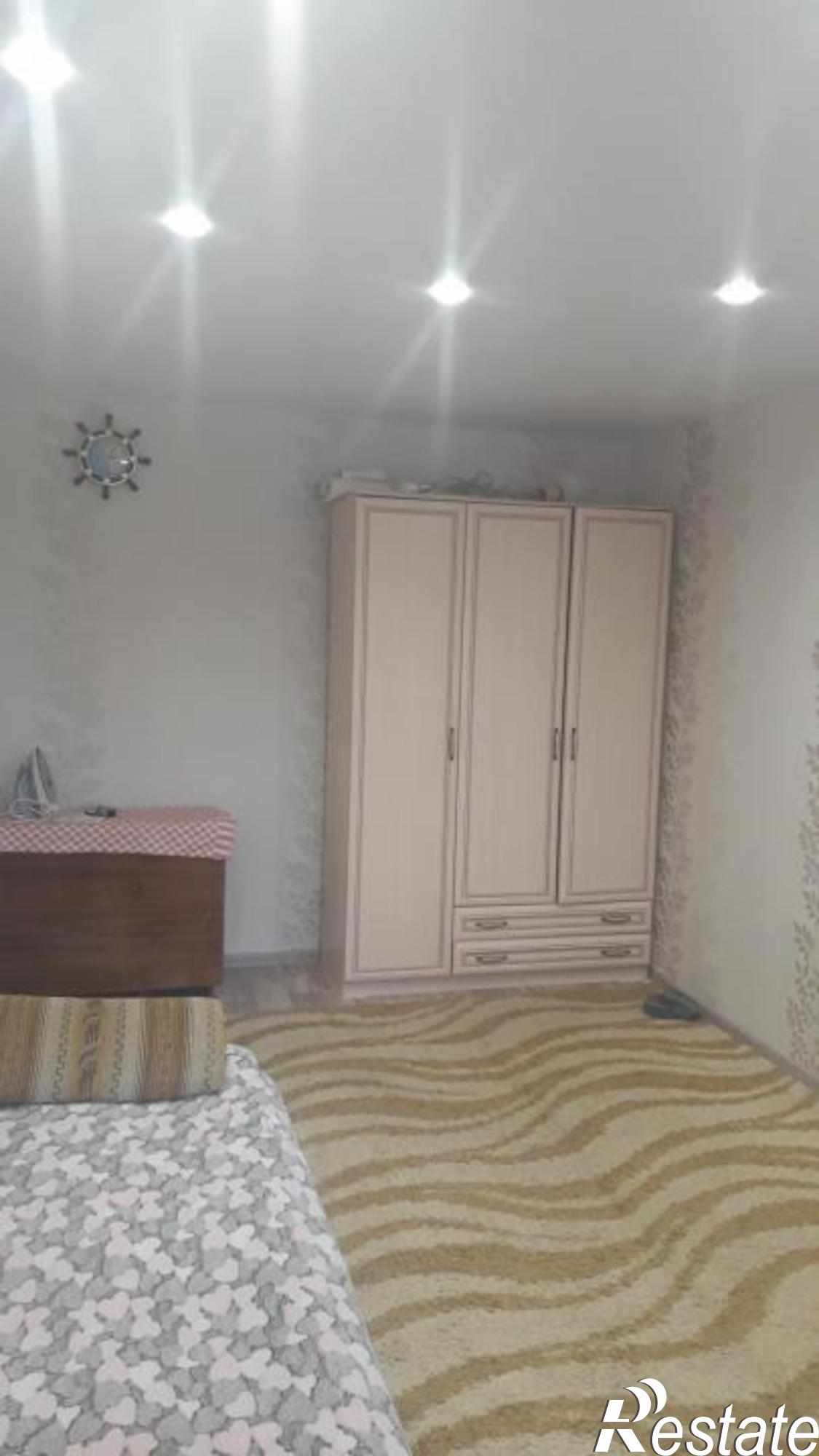 Сдать квартиру за 12 000 рублей на Комиссарова ул, 9