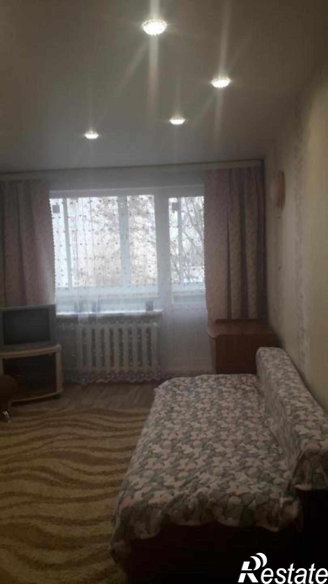 Сдать квартиру за 12 000 рублей на Комиссарова ул, 9