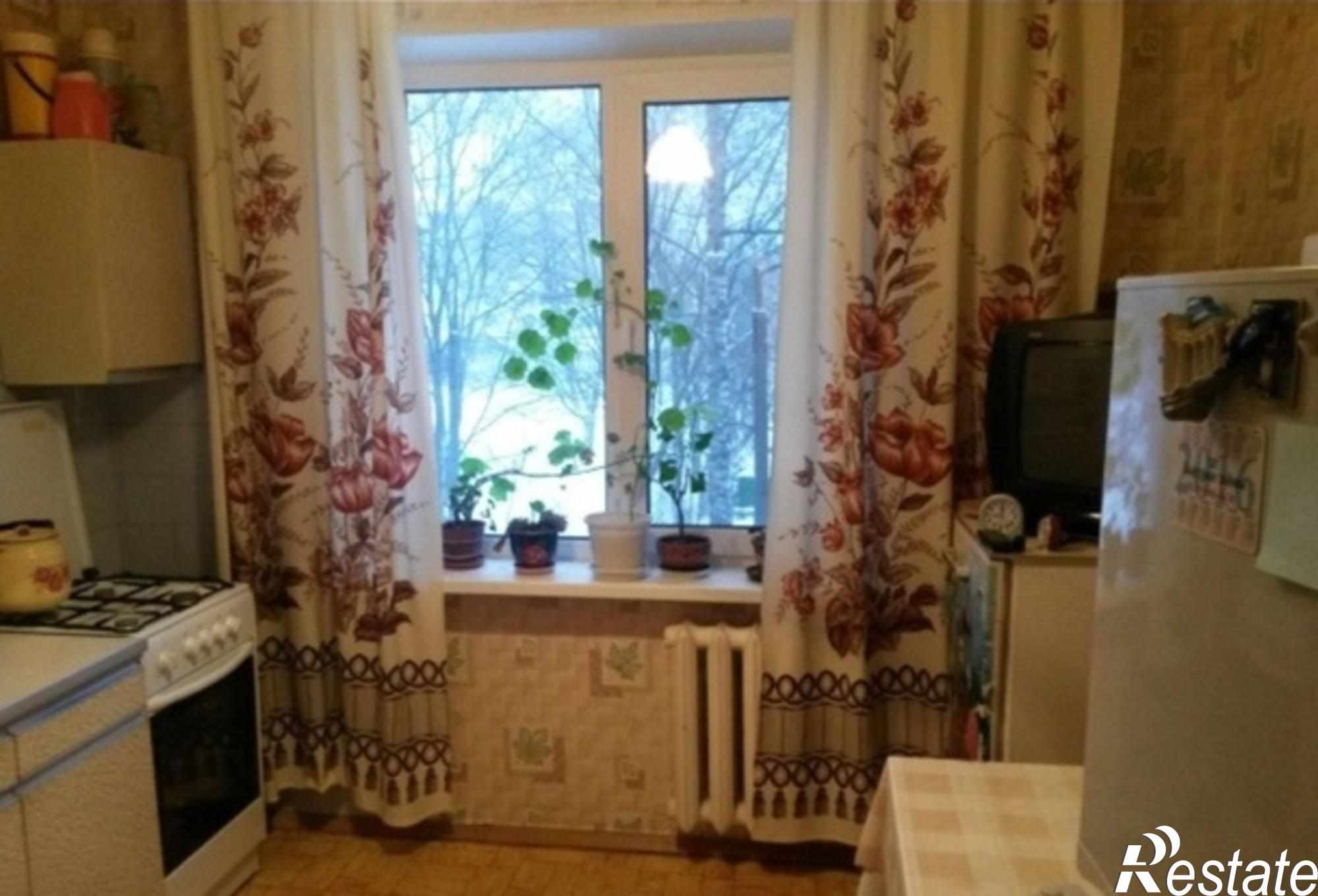Сдать квартиру за 17 000 рублей на Комиссарова ул, 21