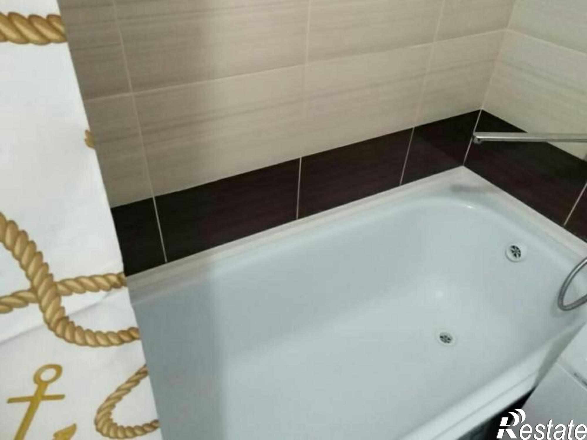 Сдать квартиру за 15 000 рублей на Комиссарова ул, 49