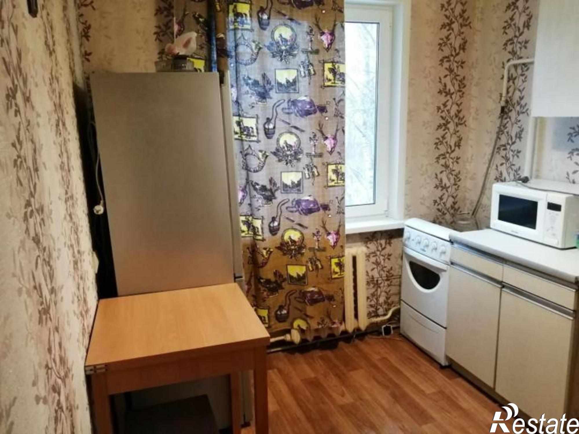 Сдать квартиру за 12 000 рублей на Комиссарова ул, 59