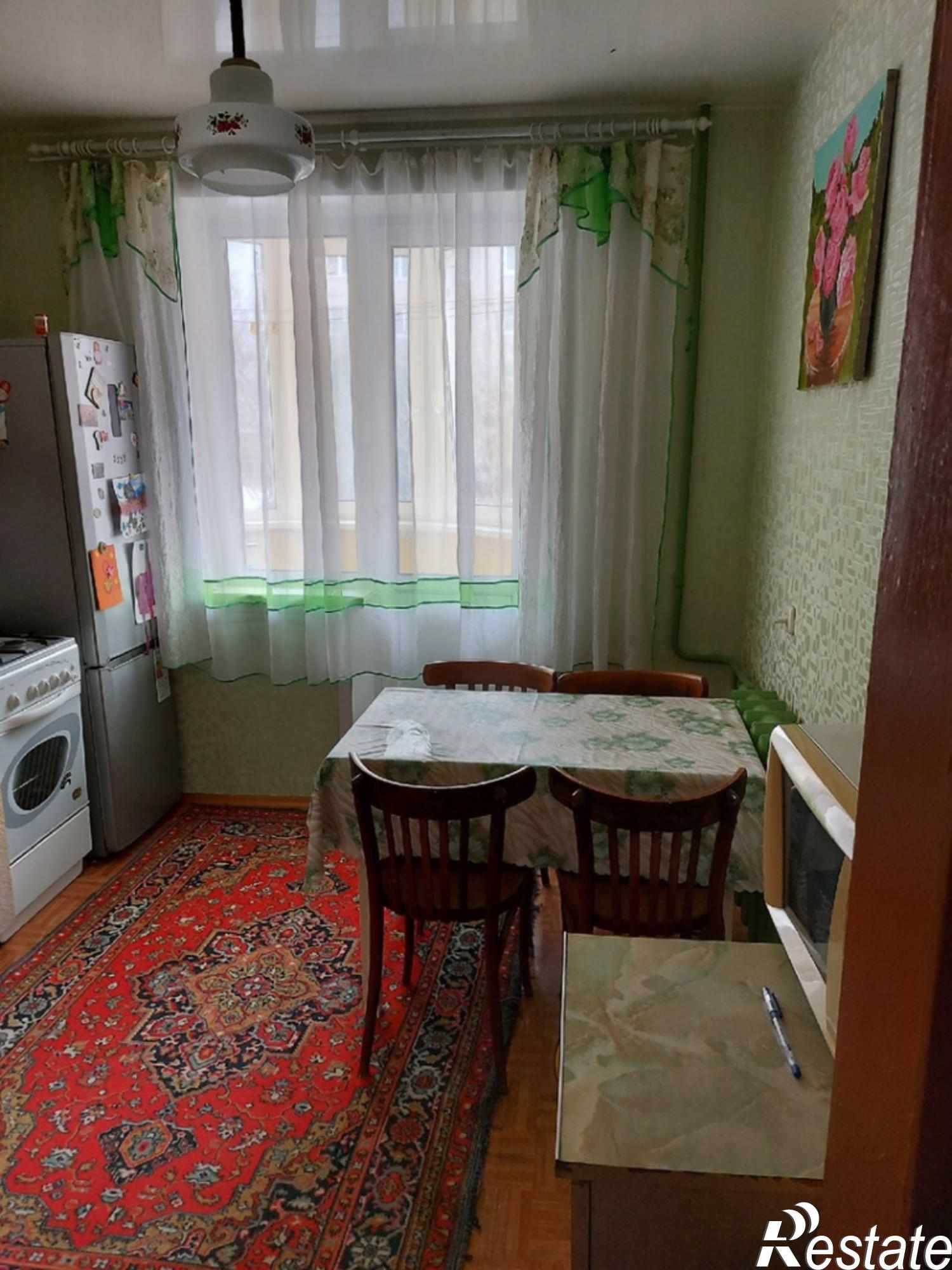 Сдать квартиру за 14 000 рублей на Разина ул, 33