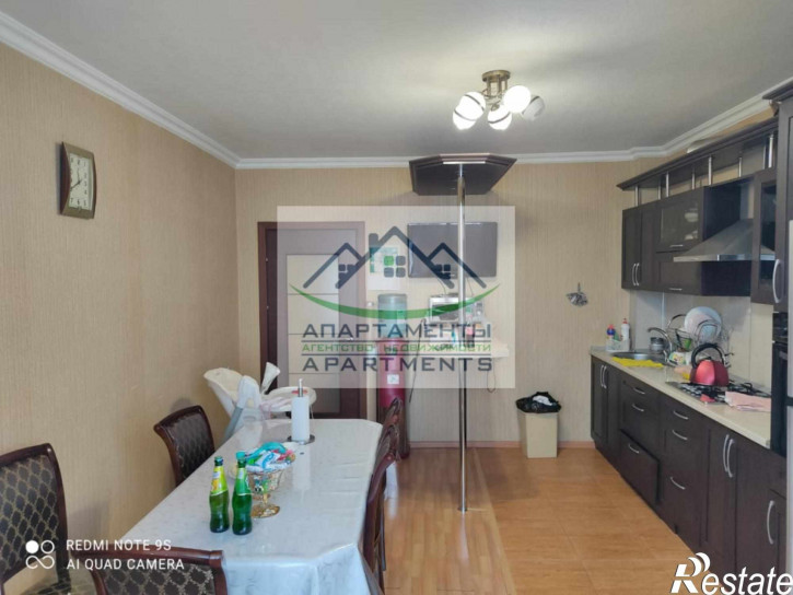 3-комн квартира Нежнова ул, 21к1