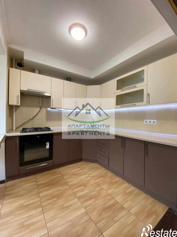 3-комн квартира Украинская ул, 14
