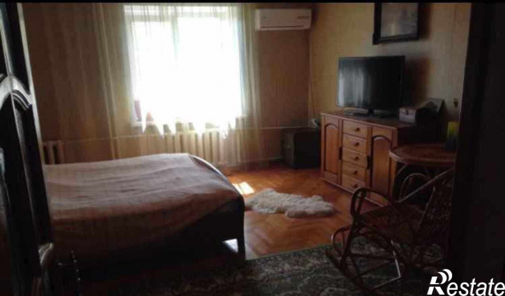 3-комн квартира Кирова ул, 22