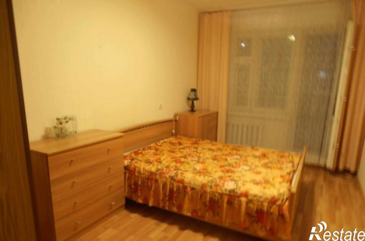 2-комн квартира Комиссарова ул, 4А